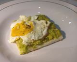 Foto langkah ke 4 dari resep Avocado Toast.