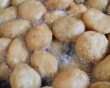 A picture of step 4 of Dahi ballay chaat.