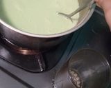Foto langkah ke 2 dari resep Puding hijau matcha latte.
