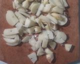 Foto langkah ke 2 dari resep Tumis Sawi Hijau Pindang Cuek.