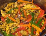Maqlooba rice daga Amzee’s kitchenmatakin girki9 hoto