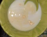 A picture of step 2 of Mango custard.
