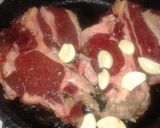 Foto del paso 3 de la receta: Bife ancho con huevo y ensalada de pastas