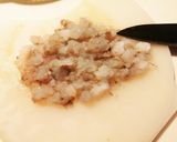 A picture of step 1 of Shrimp Dumplings with Rice Paper.