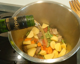 Foto del paso 6 de la receta: Ragout de cerdo con judías verdes