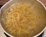 Foto langkah ke 2 dari resep Creamy Penne Vege Ham with Fiber Creme.
