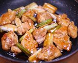 A picture of step 5 of Japanese-Style Teriyaki Chicken & Teriyaki Mayo Rice Bowl.