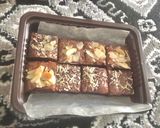 Foto langkah ke 7 dari resep Fudgy brownies credit by murniasri_sarifudin.