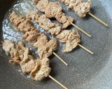A picture of step 3 of Crispy Skewered Soy Meat with Sansho Pepper.