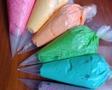 Foto langkah ke 4 dari resep Lidah Kucing Rainbow.