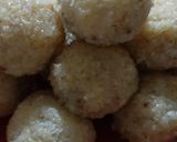 A picture of step 2 of Coconut sandesh.
