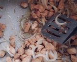 A picture of step 3 of Simple and easy pasta.