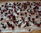Habos, csokis, meggyes csiga recept fázis 17 fotója