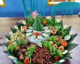 Cara Membuat Tumpeng Komplit Nasi Gurih 6