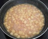 Foto del paso 4 de la receta: Empanadillas dulces de manzana y pasas