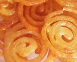 जलेबी(Jalebi recipe in Hindi) रेसिपी चरण 6 फोटो