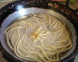 મોરા ગાઠિયા(Mola Ganthiya Recipe In Gujarati) રેસીપી સ્ટેપ2ફોટો