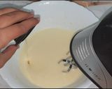 A picture of step 3 of Basic chocolate sponge.