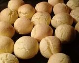 Foto del paso 5 de la receta: Pancitos de queso (pao de queijo)