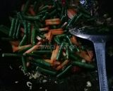Foto langkah ke 3 dari resep Tumis kacang panjang tahu.