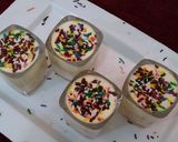A picture of step 5 of Colored Vermicelli With Twist.