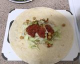 A picture of step 5 of Chickpea Burrito 🌯.