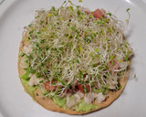 Foto del paso 5 de la receta: Tostadas de pescado a la mexicana