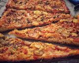 Foto langkah ke 6 dari resep Crunchy Pizza.