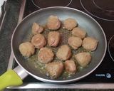 Foto del paso 4 de la receta: 🍲 Albóndigas con tomate