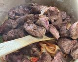 A picture of step 4 of Steak and kidney pie.