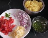 A picture of step 2 of Mumbai Tava Masala Khichdi.