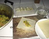 Foto langkah ke 2 dari resep Lumpia Kentang Wortel.