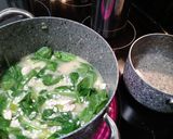 A picture of step 6 of Risotto with lemon, chicken and spinach.