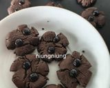 Foto langkah ke 5 dari resep Cookies Coklat no oven.
