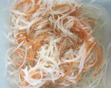 รูปขั้นตอนการทำที่ 1 ของ หมูทอดกรอบราดชีส