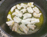 Foto del paso 4 de la receta: Cocotxes de bacallà i cloïsses en salsa verda d'ametlles