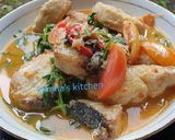 Foto langkah ke 6 dari resep Ikan saus kemangi.