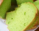 Foto langkah ke 11 dari resep Pandan Chiffon Cake.