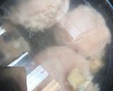 Foto langkah ke 2 dari resep Baso Aci Ayam Isi Ayam Suir pedas.