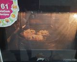 A picture of step 4 of Garlic bread bruschetta.