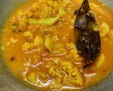 A picture of step 6 of Masoor Dal Gobhi Masala.