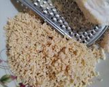 Foto langkah ke 1 dari resep Kering Tempe Parut Renyah ala Chef Yongki.