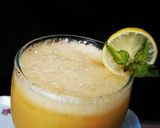 A picture of step 3 of Mango Lemonade💛🍋🍸.