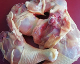 Foto del paso 1 de la receta: Pollo a los cinco chiles