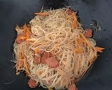 Foto langkah ke 3 dari resep Bihun Goreng ala Chinese Food.