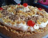 Foto del paso 8 de la receta: Tarta de bananas, dulce de leche, choco, nueces, Oporto, con crema🎂