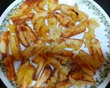 A picture of step 3 of Sweet & Spicy Honey Chilli Potato.