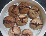 A picture of step 3 of Tea-Time Banana cupcakes.