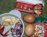 Foto langkah ke 1 dari resep Nasi goreng magelangan ala dapur sendiri.