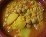 Foto del paso 6 de la receta: Guiso o rancho de garbanzos, patata, arroz y bacalao